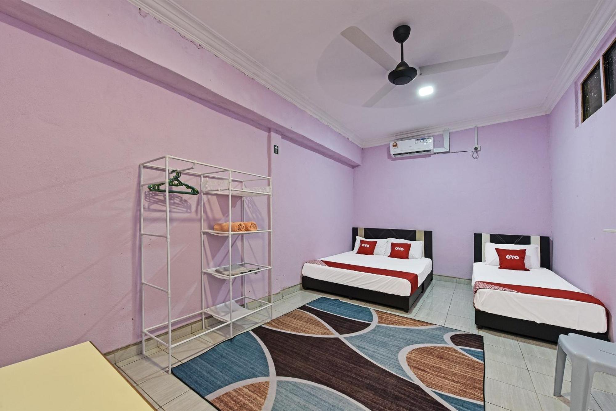 Oyo 90551 Zn Mix Homestay & Roomstay Kampung Raja Εξωτερικό φωτογραφία