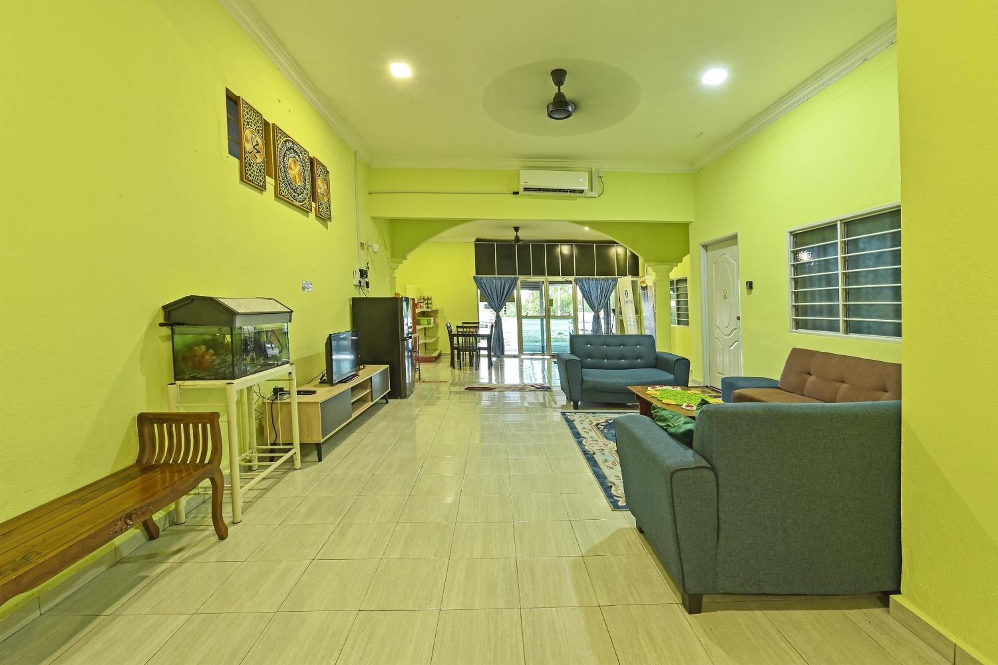 Oyo 90551 Zn Mix Homestay & Roomstay Kampung Raja Εξωτερικό φωτογραφία
